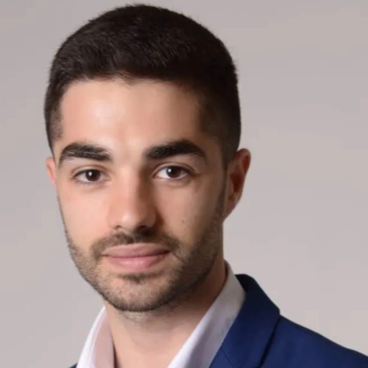 לירוי יוגב- מומחה נדל"ן 