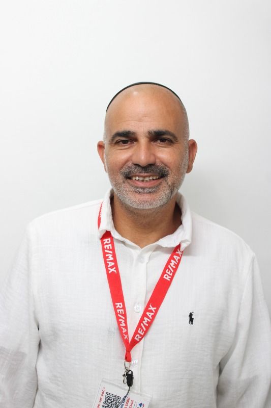 אסף אזולאי REMAX