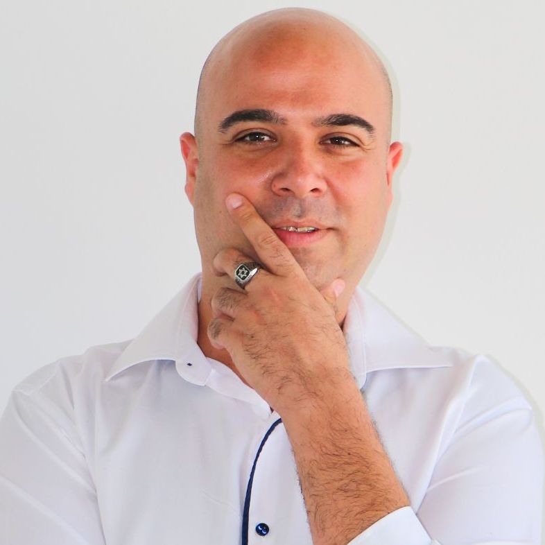 ניסן סיאנוב - NADLAN VIP