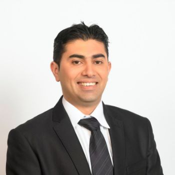 קינג נדל"ן - קובי אהרון