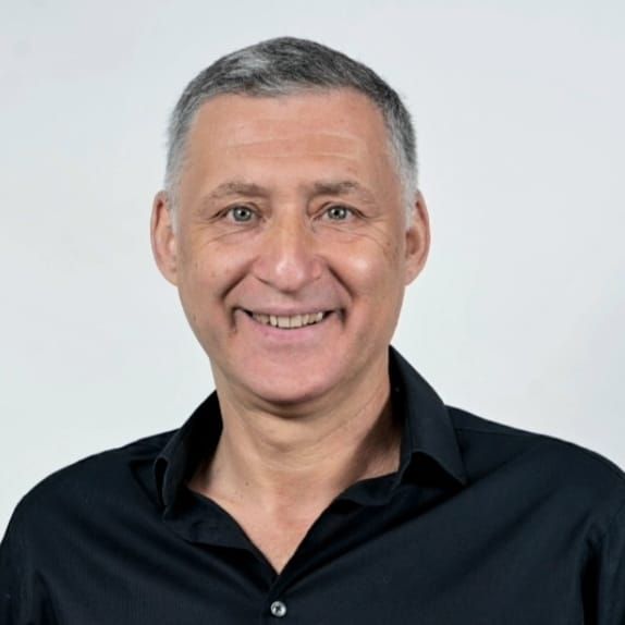 איציק סמגין